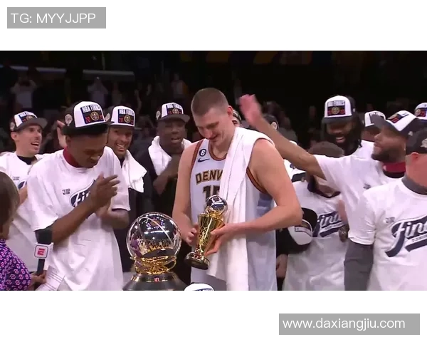 约基奇35+15+7无缘NBA最佳球员？切特历史级三双数据抢镜